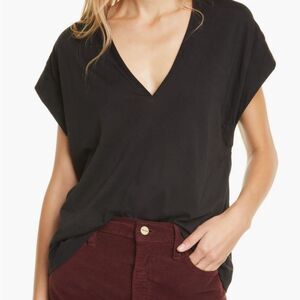 Frame Le High Rise V Neck Tee in Noir Size XL